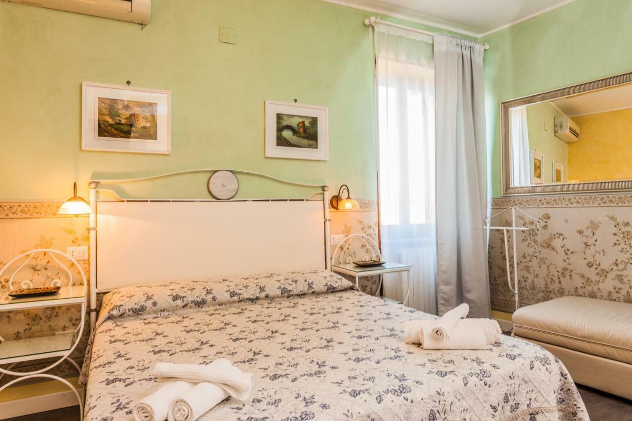 Albergo Della Corte Benevento Bagian luar foto