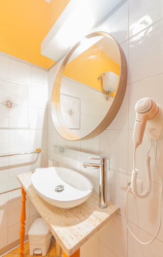 Albergo Della Corte Benevento Bagian luar foto